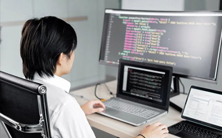 玉环 ,php声明和调用变量的符号是什么？
